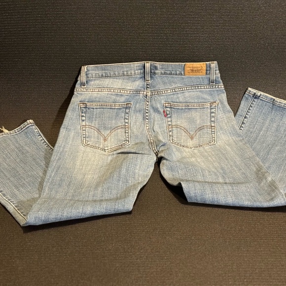 Size 12 Curvy boot cut Levi’s 529. Thick denim no stretch. - Picture 2 of 2